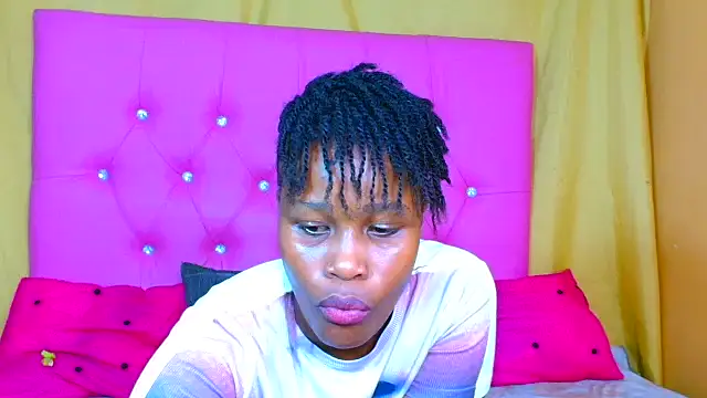 Snapshot of Prettybrowngirl chatting on November 22, 2025, 9:25 pm Prettybrowngirl online show from November 22, 2025, 9:25 pm