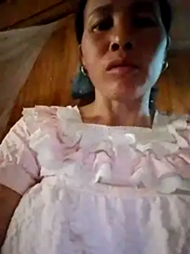 Snapshot of Ana_hoa chatting on July 17, 2026, 8:43 am Ana hoa online show from July 17, 2026, 8:43 am