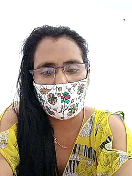 sanjana077 online show from February 13, 2026, 7:10 pm