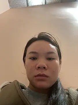 Dilen 7533 online show from November 18, 2025, 12:49 am