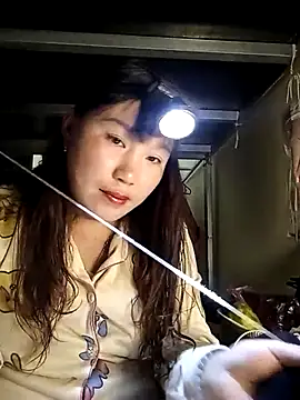 Helen kelly online show from December 5, 2025, 10:57 am