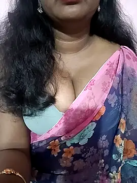 Keerthee  online show from November 14, 2025, 5:44 pm