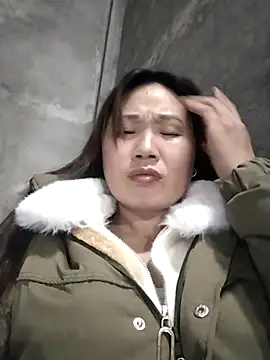 MINSSA502 online show from November 27, 2025, 11:01 am