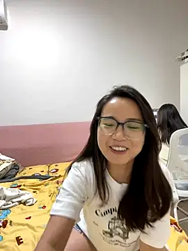 Hmm 0303 online show from November 28, 2025, 2:09 pm