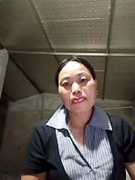 Karen china online show from November 12, 2025, 3:01 pm