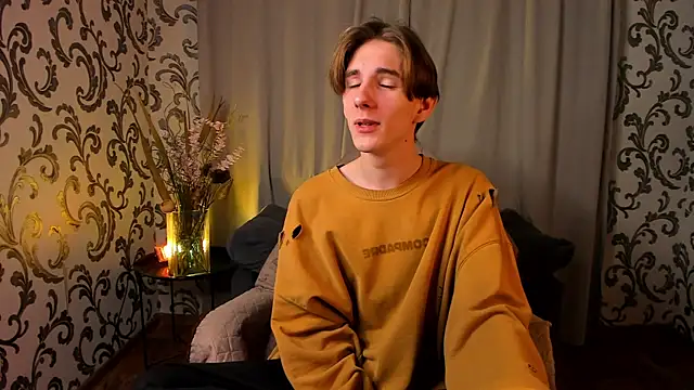 ted lun online show from November 25, 2025, 7:47 pm