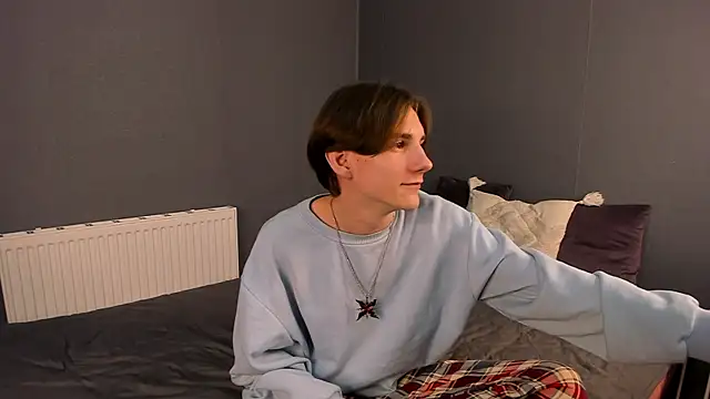 ted lun online show from December 4, 2025, 8:06 pm