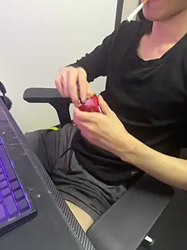 AhJJmie online show from November 30, 2025, 6:45 pm