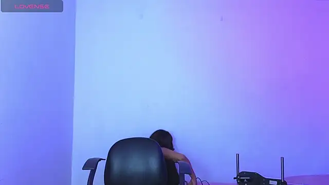 lau rl online show from November 23, 2025, 3:17 am