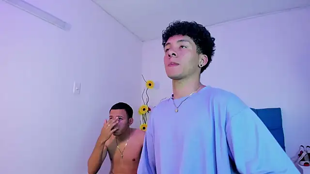 Lovers Spicy online show from March 3, 2026, 7:09 pm