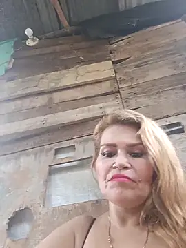 dirty mother3 online show from April 18, 2026, 8:31 pm