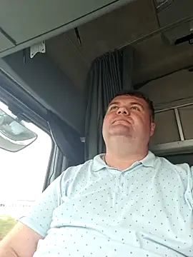 Grase44 online show from November 14, 2025, 2:38 pm