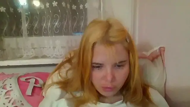 HornyElena online show from January 11, 2026, 6:35 pm