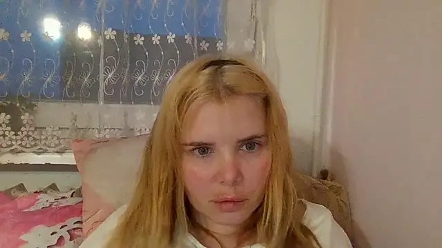 HornyElena online show from January 13, 2026, 3:28 pm