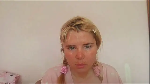 HornyElena online show from June 16, 2026, 8:17 am