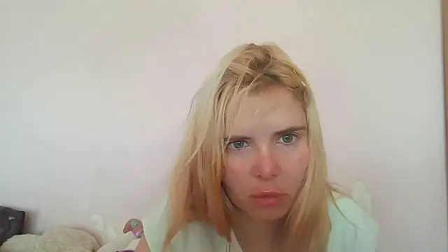 HornyElena online show from June 27, 2026, 8:08 am