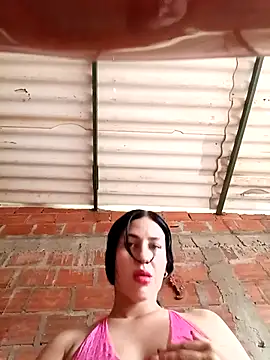 katalellahot03 online show from December 2, 2025, 1:17 pm