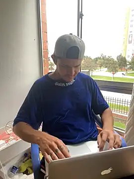 Snapshot of Nick_juniorrx chatting on November 14, 2025, 3:22 pm Nick juniorrx online show from November 14, 2025, 3:22 pm