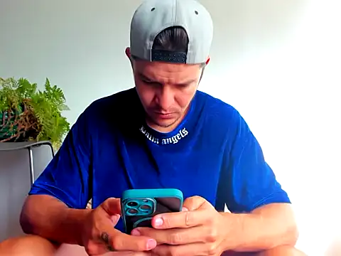 Snapshot of Nick_juniorrx chatting on November 21, 2025, 12:48 pm Nick juniorrx online show from November 21, 2025, 12:48 pm