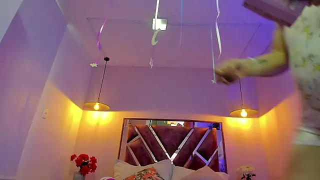 Juliette Leroyy online show from February 24, 2026, 7:12 pm