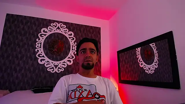 Dereck Jhonsonn online show from November 22, 2025, 8:30 pm