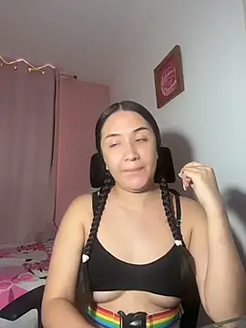 Snapshot of Melody_Spencer26 chatting on May 16, 2026, 5:34 pm Melody Spencer26 online show from May 16, 2026, 5:34 pm