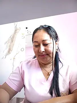 keilaJhonsom1 online show from November 25, 2025, 4:40 pm