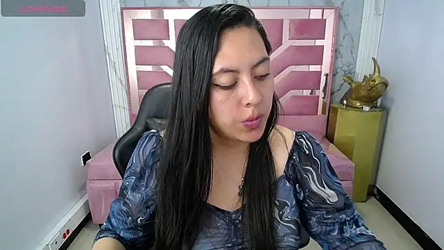 darknyx ch online show from December 4, 2025, 10:29 pm