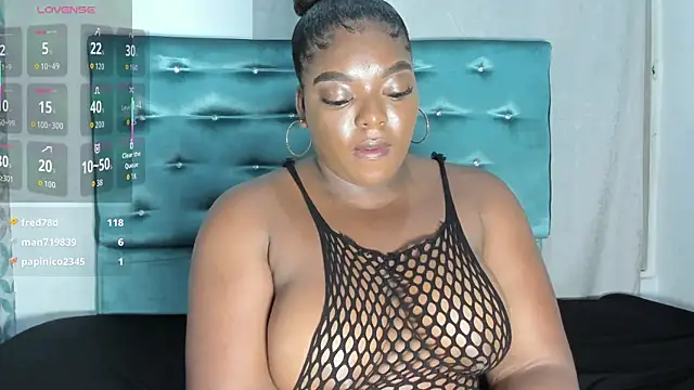 Tamaramilleer online show from February 27, 2026, 6:02 am