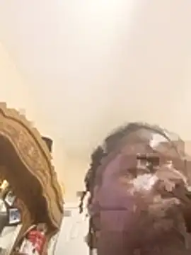 Babygir85 online show from April 19, 2026, 7:05 pm