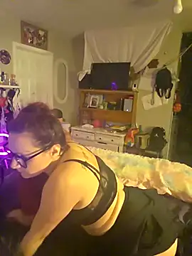 GemmaJustice1127 online show from November 21, 2025, 10:36 am