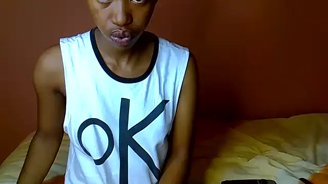 ScorpioBlue  online show from December 14, 2025, 7:07 pm