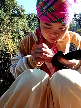 Mabel-122 online show from November 23, 2025, 1:38 am