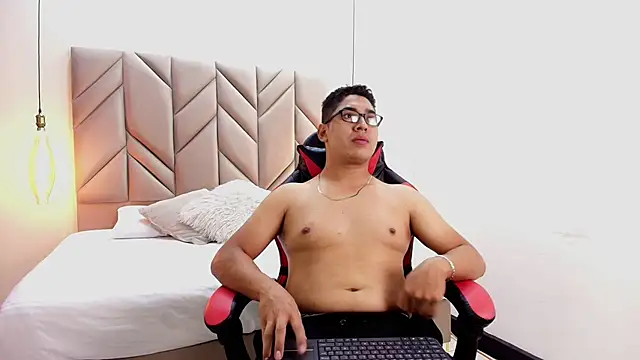 DanteVoss online show from November 21, 2025, 4:00 am