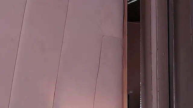 LannyShell online show from April 12, 2026, 10:42 am