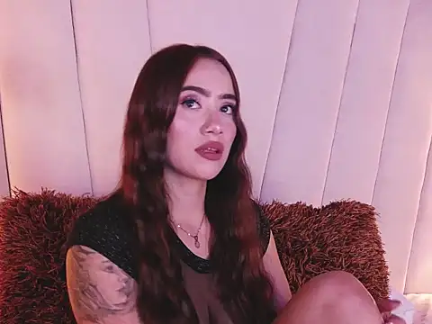 MarianaVillaloboz online show from November 28, 2025, 6:21 pm