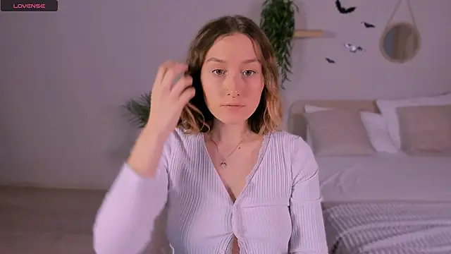 Jinxed Blue online show from November 30, 2025, 7:34 am