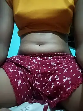 leenaboyxh online show from November 9, 2025, 6:06 pm