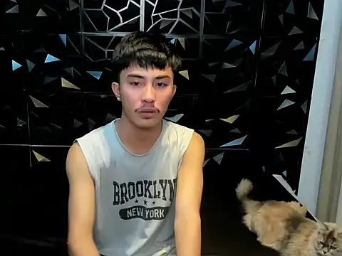 Urloverhardcock online show from April 23, 2026, 4:46 am