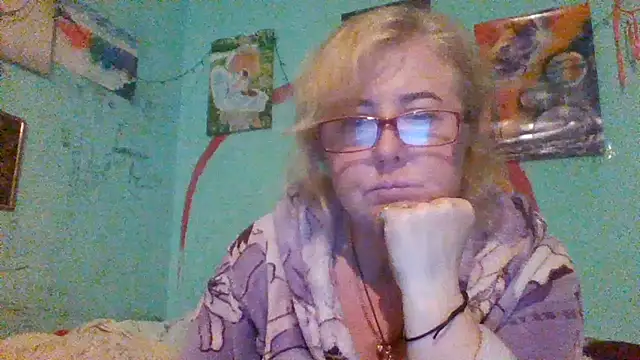 Tati 0808 online show from November 19, 2025, 4:23 am