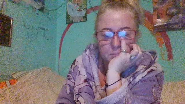 Tati 0808 online show from November 26, 2025, 8:43 pm