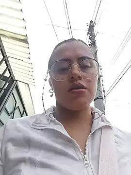 Snapshot of ALEJA__22 chatting on July 16, 2026, 12:55 pm ALEJA 22 online show from July 16, 2026, 12:55 pm