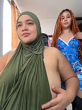 sweetmuslim01 online show from November 14, 2025, 4:49 pm