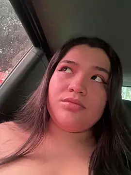 sweetmuslim01 online show from December 17, 2025, 7:31 pm