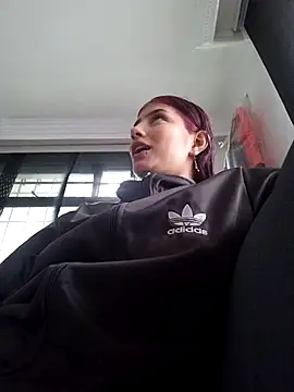 jov and thomas online show from November 15, 2025, 4:25 pm