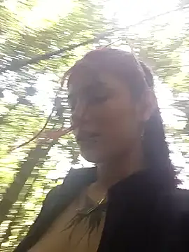 jov and thomas online show from November 18, 2025, 6:01 pm