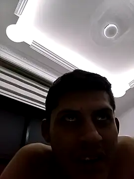 jov and thomas online show from December 3, 2025, 4:42 am