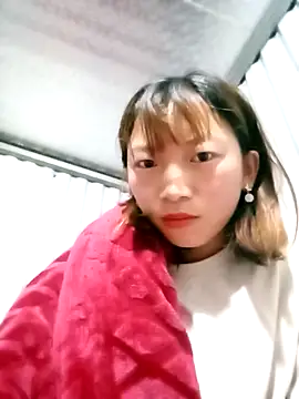 Snapshot of julybi chatting on November 17, 2025, 9:42 pm julybi online show from November 17, 2025, 9:42 pm