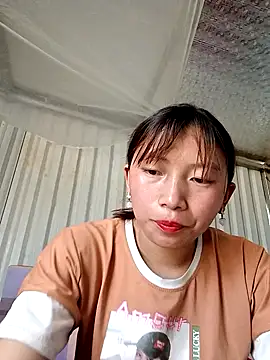 Snapshot of julybi chatting on December 2, 2025, 6:30 am julybi online show from December 2, 2025, 6:30 am