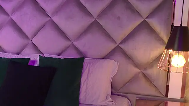 crystal gilton online show from January 16, 2026, 7:07 pm